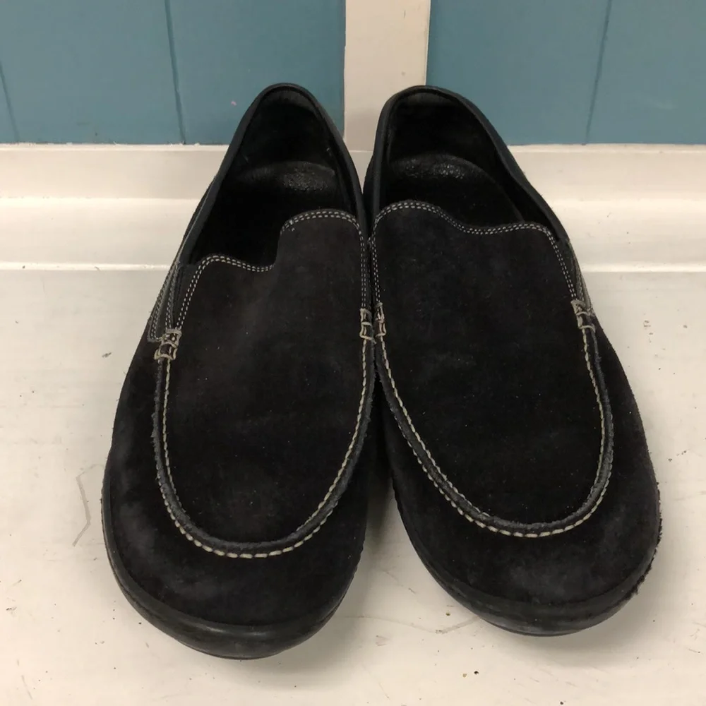 Donald J Pliner CENTER 120 Italian black Suede SlipOn Dress Casual Loafer size 9